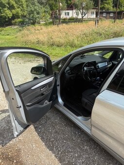 BMW rad 2 Gran Tourer 218d - 9