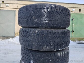 Zimné pneumatiky s plechovými diskami - 9