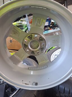 R15 Volkswagen Original top stav - 9