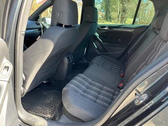 Volkswagen Golf 6 GTI - 9