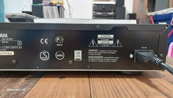 Yamaha CD-S700 - 9