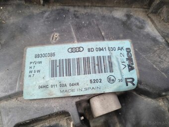 PREDAM PREDNE SVETLA AUDI a4 b5 - 9