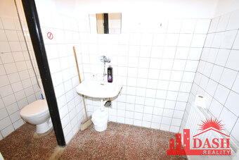 Na prenájom obchodný / komerčný priestor, 131 m2, Trenčín - 9