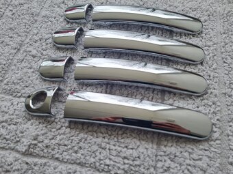 Chromové krytky klučiek ŠKODA VW SEAT - 9