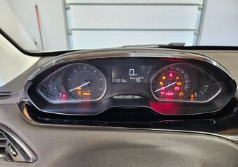 PEUGEOT 208 1.6 HDI - 9