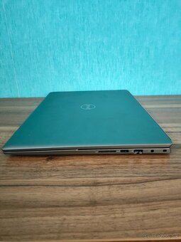 Dell Vostro 16 5625 | R5 • 16GB • 512GB SSD - 9