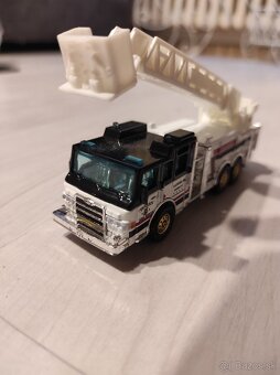 matchbox a hotwheels - 9