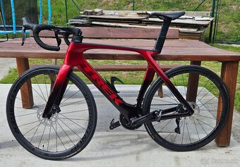Trek Madone SLR 6 Gen 7 - 9