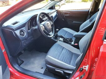 Toyota Auris 1.33 l Dual VVT-i Power 73KW,6M - 9