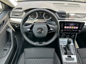 Škoda Superb 2.0 TDi DSG , WEBASTO, r.v.: 2020 - 9