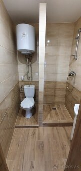 Polyfunkčný dom - 9