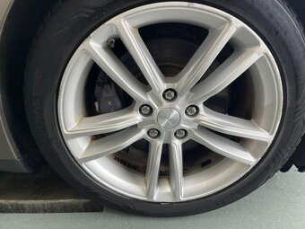 Tesla Model S 85D 4x4 - 9