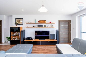 4 - izbová novostavba - bungalov s garážou na pozemku 422 m2 - 9