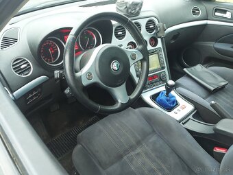 Alfa Romeo 2,4 JTDm, 147kW - 9