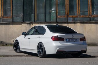 BMW Rad 3 320d EfficientDynamics Edition A/T 2012 - 9