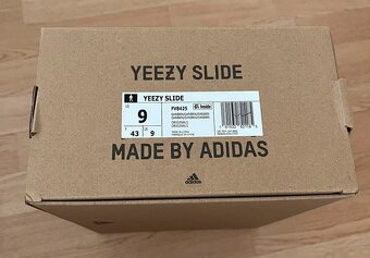 Yeezy slide - earth brown - 9