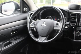 Mitsubishi Outlander 2.2 DI-D 7-MIESTNE - 9