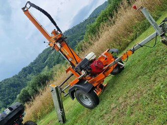 Štiepačka dreva štiepkovač spaľovací príves 20 ton Andrea Wł - 9
