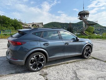 Cupra formentor 2.0 tsi 226kw Panoramá - 9