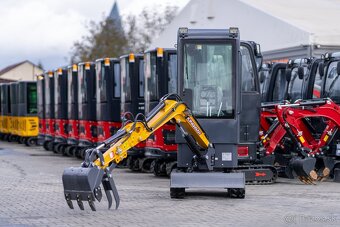 Prenájom minibágra 1T s mimoosím kopaním - 9