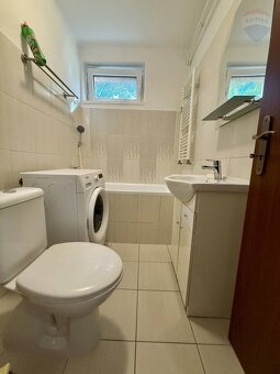 PREDAJ: 2IZBOVÝ BYT, RUŽOVÝ HÁJ - DUNAJSKÁ STREDA - 9