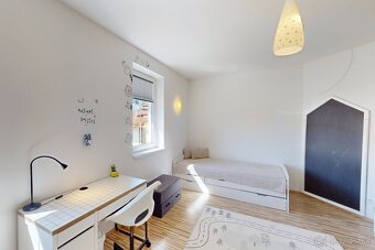 NOVOSTAVBA jedinečný rodinný dom /fitness, sauna, dvojgaráž/ - 9