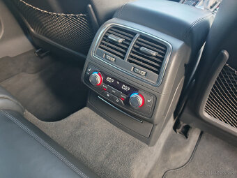 Predám Audi A6 Avant 3.0 TDI DPF 320k quattro tiptronic 235k - 9