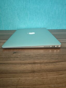 Apple MacBook Air 2017 – i5 / 8GB / 256GB - 9