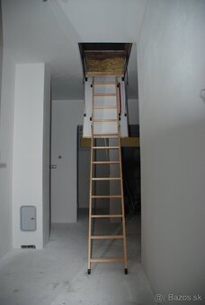 3 izbový rodinný dom – Trnovec nad Váhom okr. Šaľa - 9