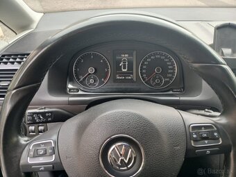 Volkswagen Touran 2.0 TDI - 9