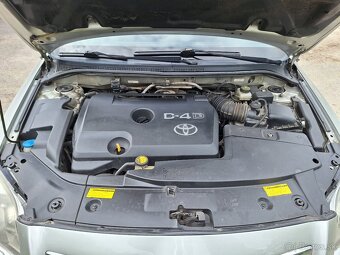 Toyota Avensis Combi 2,0D-4D, 93kW, r.v. 2007 - 9