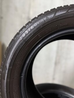 Zimné pneumatiky 205/60/16 Dunlop Wintersport 3D AO - 9