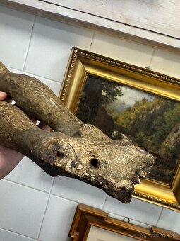 Drevorezba - korpus - 9