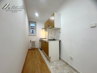 KOMPLETNE ZREKONŠTRUOVANÝ 3 IZB. BYT– JILEMNICKÉHO, STROPKOV - 9