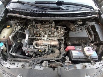 Auris 1.4 diesel automat - 9