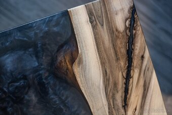 Konferenčný epoxidovy stolík - 9