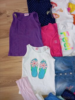 Ruksak a oblečenie 5-6 rokov - 9