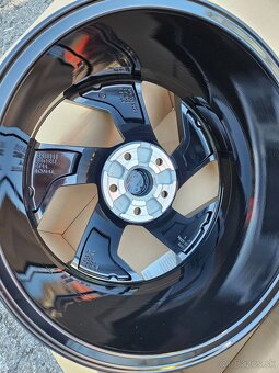 Nové alu kola Trisuli 18" Škoda Superb IV - 9