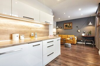 Rezervované 2 izbový byt v centre mesta, Ľ. Podjavorinskej - 9