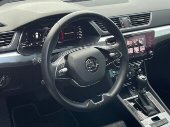 Škoda Superb 2.0 TDI SCR Live DSG - 9