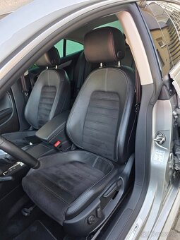 VW Passat CC 3 ×R-LINE 2,0TDI DSG 110 KW LED SVETLA BIXENON - 9