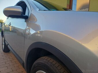 Nissan Qashqai 1,6 benzín 4x2 112 000 km Pôvodný lak - 9