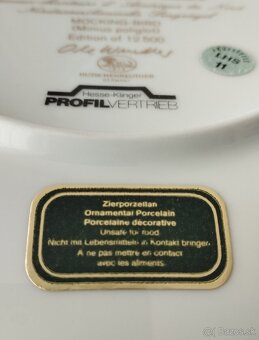Porcelánový zberateľský tanier - 9