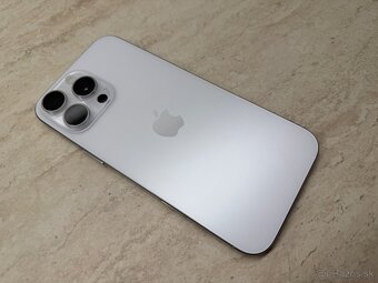 iPhone 16 Pro Max 1 TB White Titanium - 9