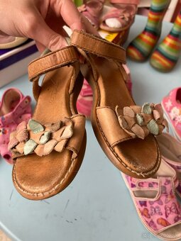 Dievčenské topánky veľ. 26 - 9