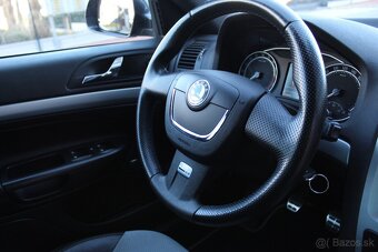 Škoda Octavia Combi 2.0 TDI RS - 9