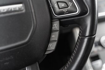 Land Rover Range Rover Evoque 2.0D R-Dynamic HSE AWD DPH - 9