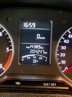 Volkswagen polo VW 1.6 Tdi - 9