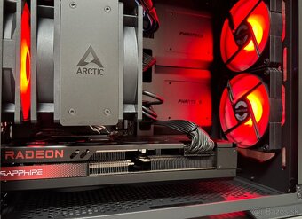 i5 13500\32GB\RX 7800XT\SSD\850W Zdroj - 9