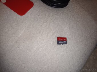 Kamera do auta nevybalena ,nepoužitá, s 128GB KARTOU NOVA - 9